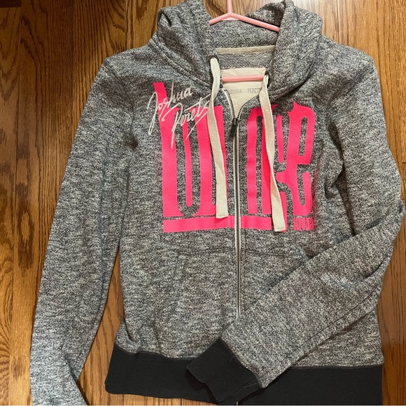Joshua Perets sweater - Picture 1 of 1